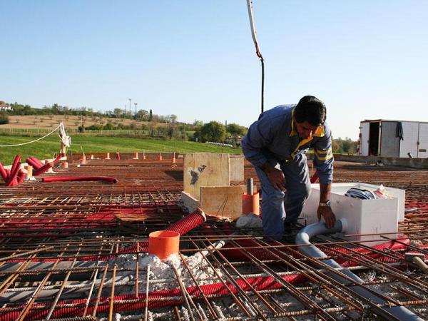 Operaio al lavoro